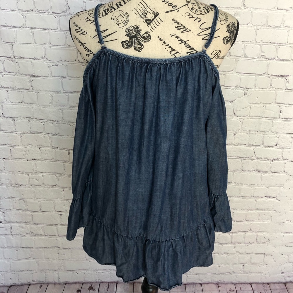 FINAL PRICE Laju Boutique Chambray Top - Picture 4 of 6